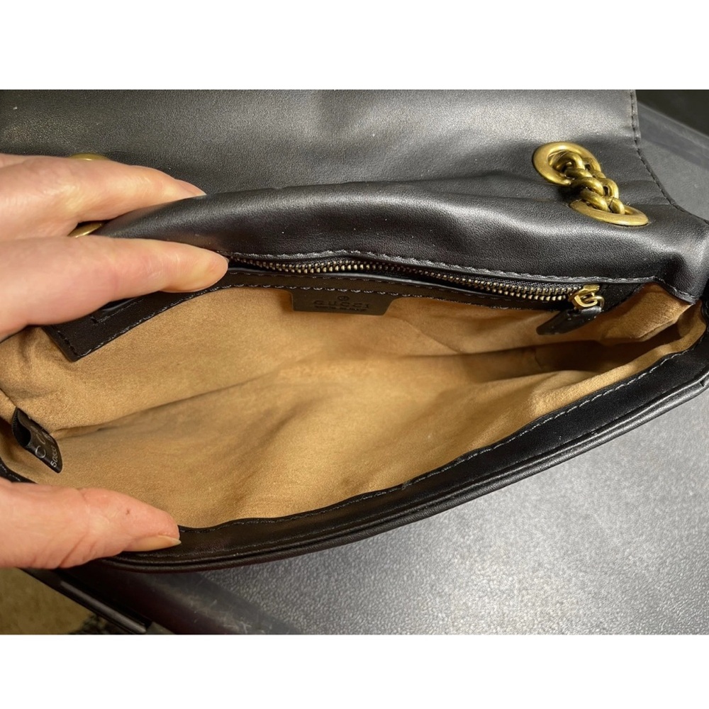 Gucci GG Marmont Leather Black Shoulder Bag/ crossbody purse - Picture 14 of 16